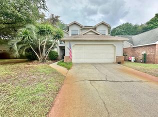 865 Brande Ct, Shalimar, FL 32579