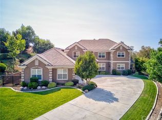 31429 Overcrest Dr, Redlands, CA 92374
