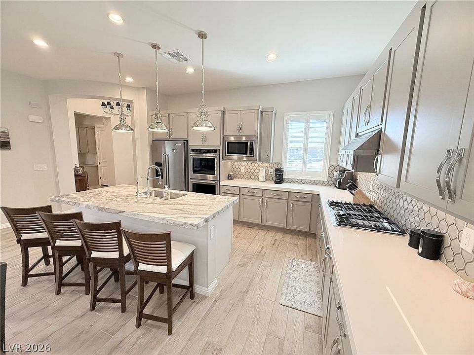 1st image of 9958 Regency Square Ave