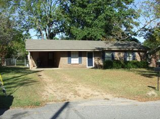 1802 Hackberry Lane, Demopolis, AL 36732