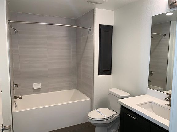 2nd image of 451 N 10th Ave #303