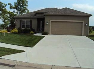 2219 Wind Side Ct, Raymore, MO 64083