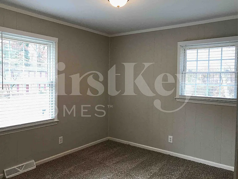 4114 Farmbrooke Dr — Photo 9