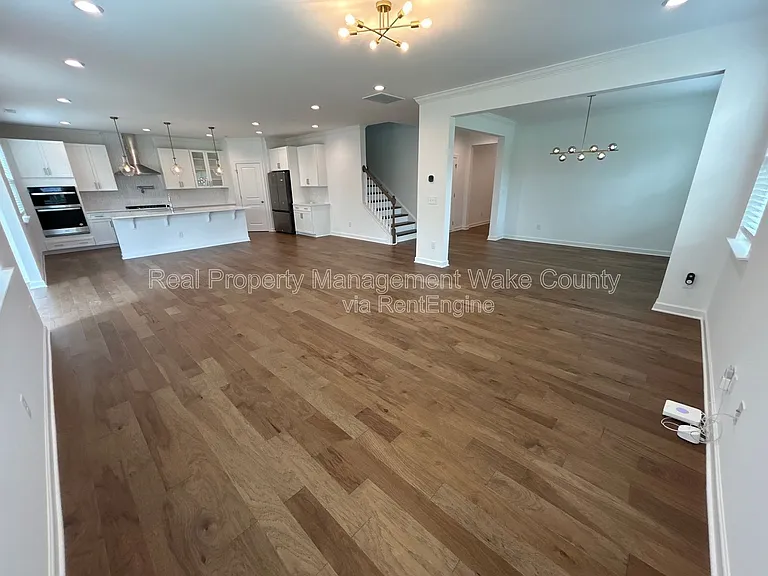 156 Sargents St — Photo 10