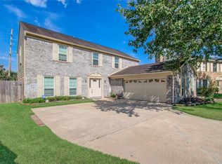 6607 Scarlet Maple Ct, Sugar Land, TX 77479