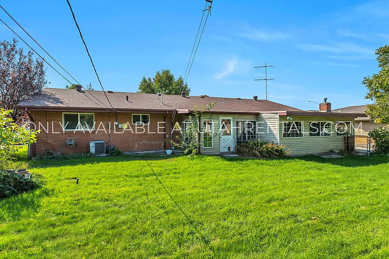 2 bed, 2.0 bath, 1576 sqft, $1,850 — Photo 4