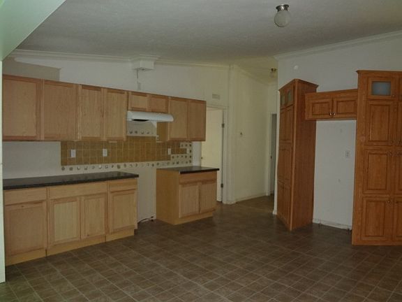 3rd image of 24544 Country Oaks Blvd