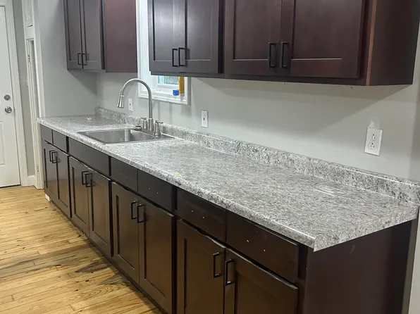 727 E 341st St, Eastlake, OH 44095