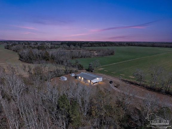 3rd image of 3401 Rocky Rd