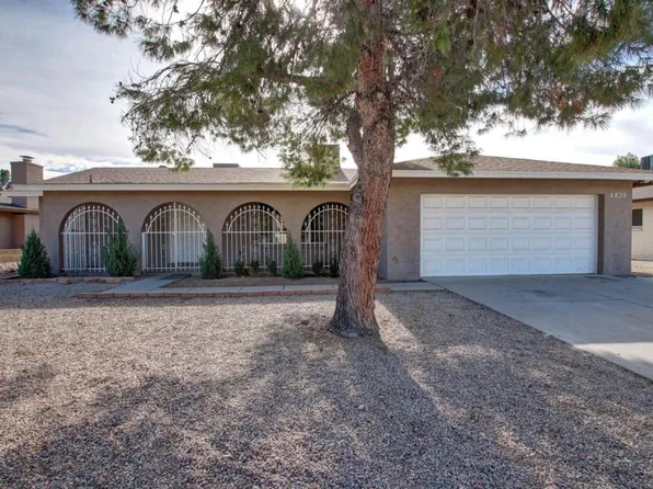 4839 W Harmont Dr, Glendale, AZ 85302