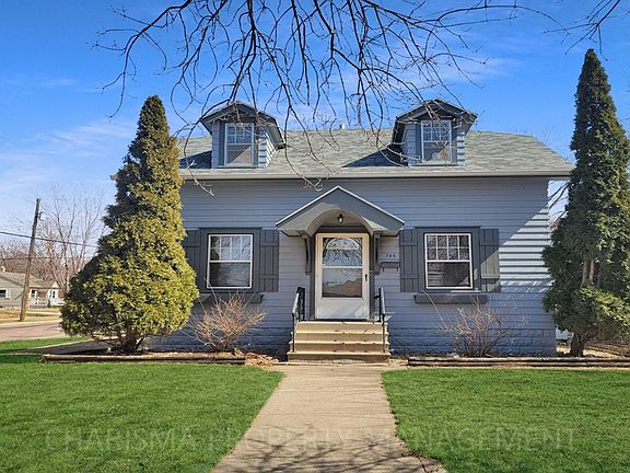 3rd image of 700 S Hawthorne Ave
