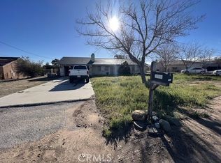 8023 Maple Ave, Hesperia, CA 92344