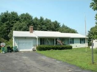 4 Hillside Rd, North Hampton, NH 03862