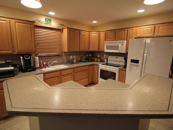 2nd image of 5930 Clear Creek Dr