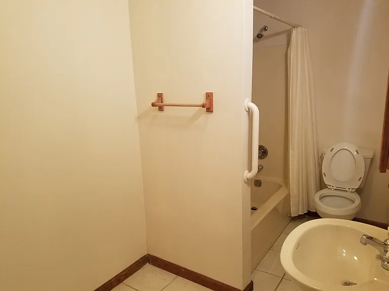 full bathroom in basement