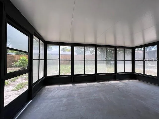 808 Caloosa Trl — Photo 12