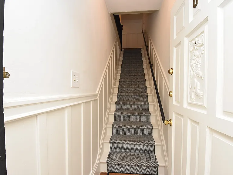 1 Hoffman Ave #C — Photo 26