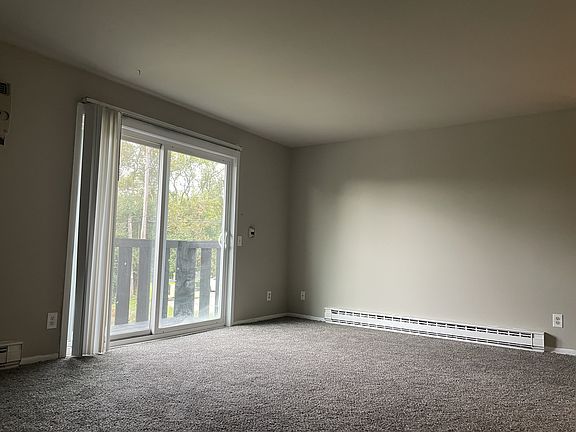 2nd image of 4322 Nakoosa Trl APT 7