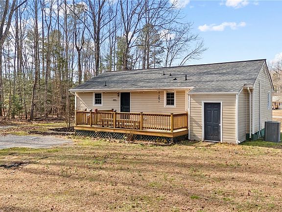 4th image of 8909 Circlewood Dr