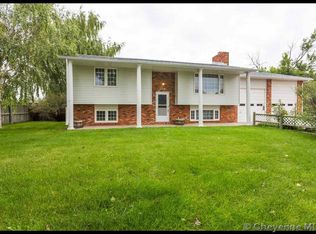 1318 Blossom Ct, Cheyenne, WY 82007
