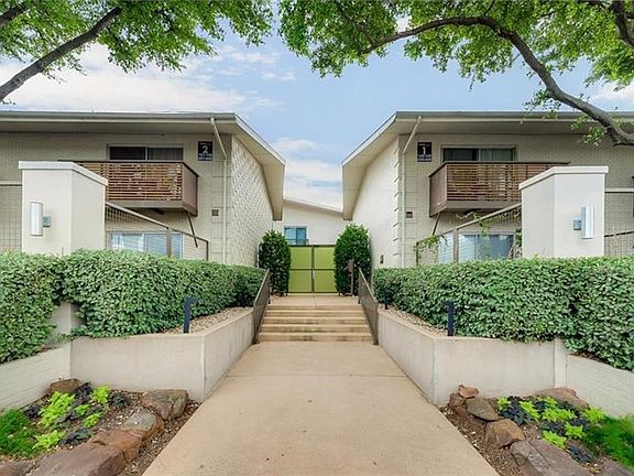 3rd image of 4616 W Lovers Ln APT 131