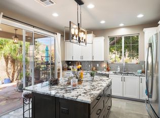 322 W Mountain Sage Dr, Phoenix, AZ 85045