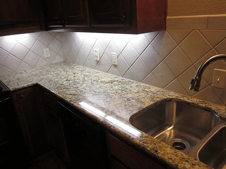 208 N Bryan Ave #21 — Photo 3