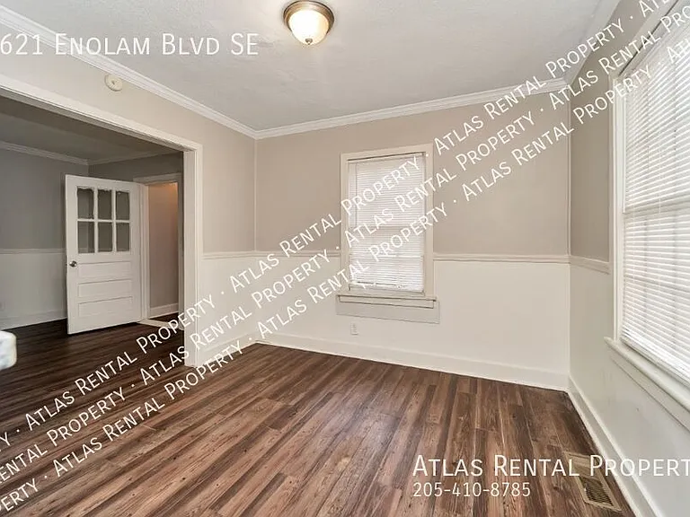 1621 Enolam Blvd SE — Photo 9