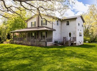 1573 1st St NW, Mount Vernon, IA 52314