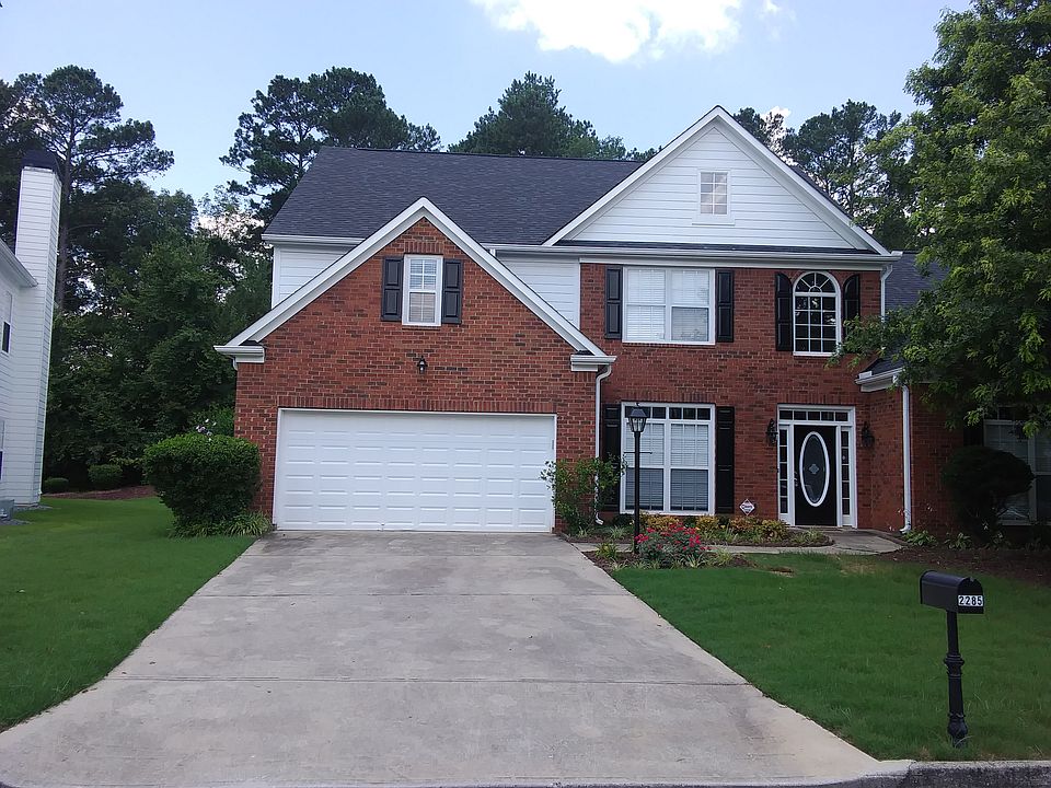 1st image of 2285 Village Centre Dr