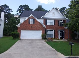 2285 Village Centre Dr, Loganville, GA 30052
