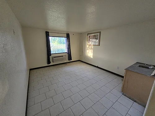 126 Alton Ave Photo 1