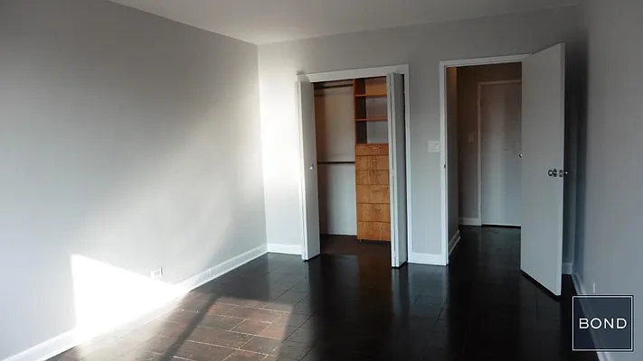 Rented by Bond New York | media 30