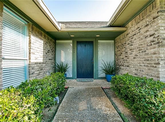 3rd image of 630 Westover Dr