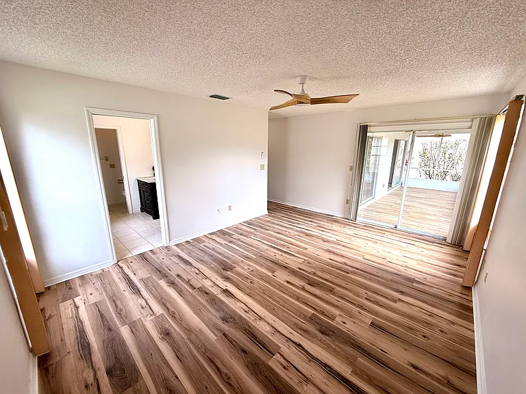 7830 Becket St — Photo 29