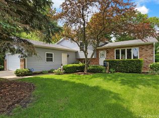 38282 N North Shore Ave, Beach Park, IL