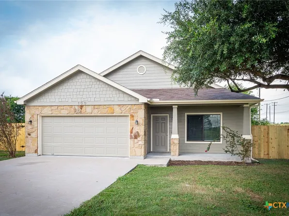 100 Bell Meadows Dr, Hutto, TX 78634