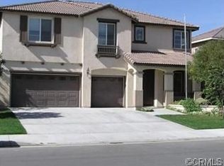 6853 Winterberry Way, Corona, CA 92880