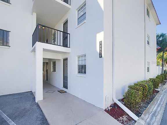 3rd image of 10530 77th Ter APT 119