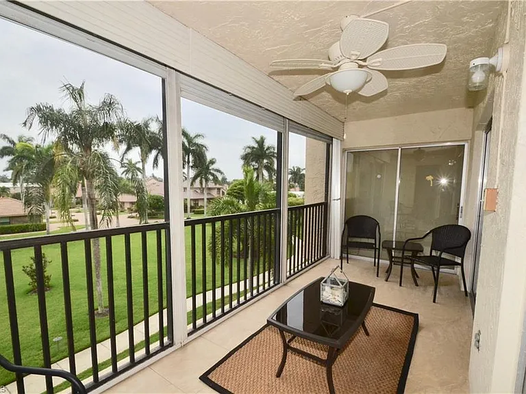 555 Park Shore Dr #B-309 — Photo 18
