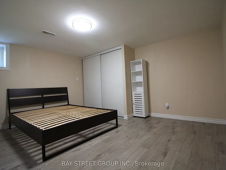 12973 Warden Ave — Photo 8