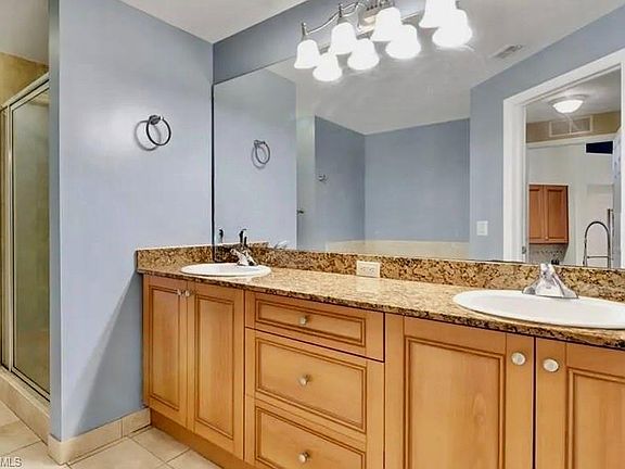 5th image of 20310 Estero Gardens CIR #203