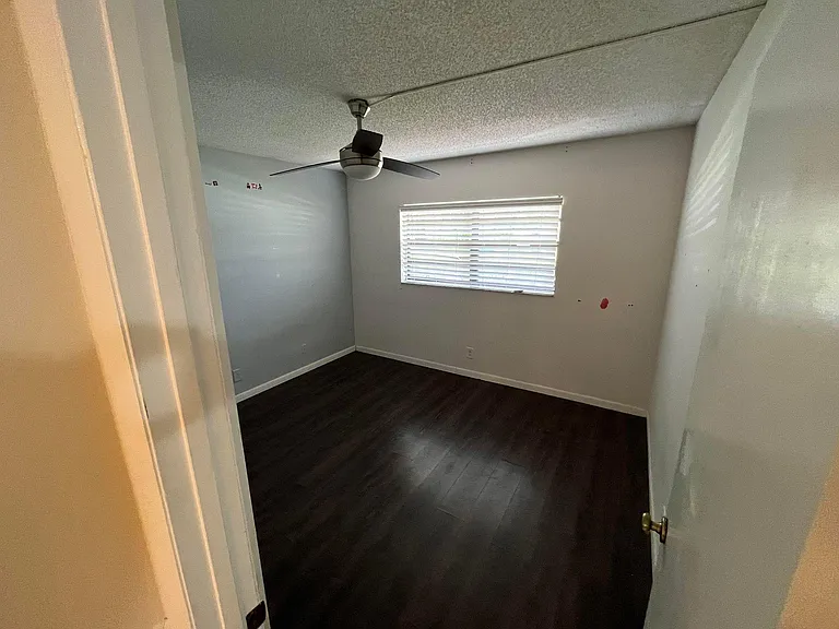 4491 Crystal Lake Dr — Photo 20