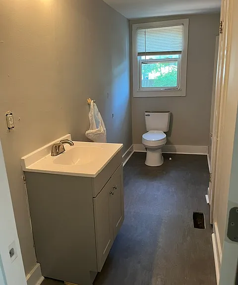 5653 Shaw Hwy — Photo 7