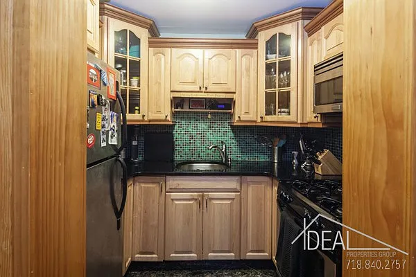 Sold by Ideal Properties Group | media 10