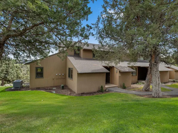1970 Redtail Hawk Dr, Redmond, OR 97756