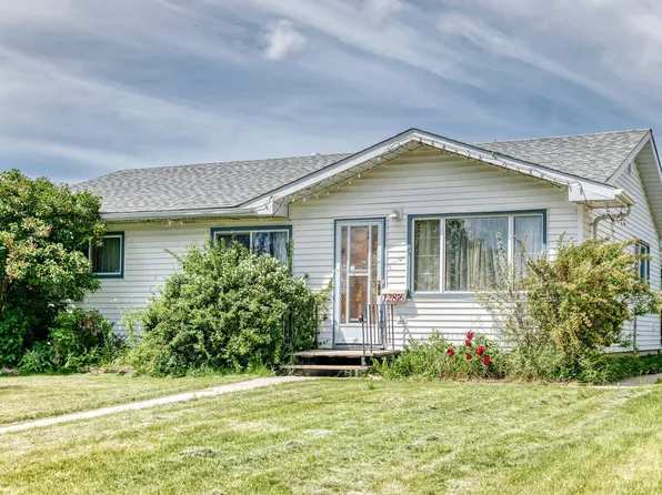 12816 77th St NW, Edmonton, AB T5C 1C6