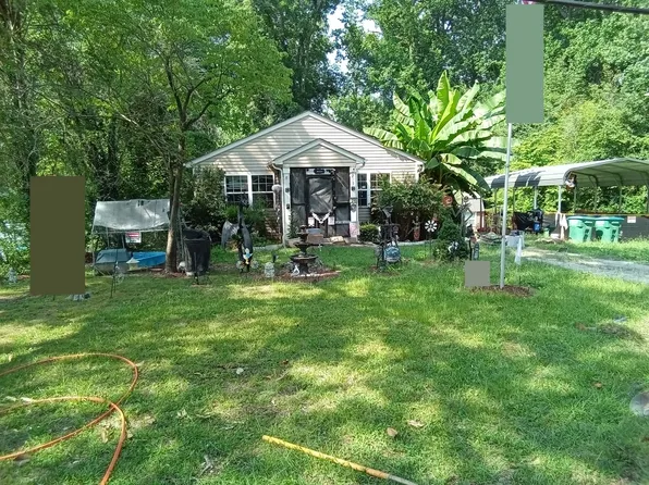 215 E Ohio Ave, Bessemer City, NC 28016
