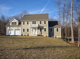 9R Camden Dive, Auburn, MA 01501