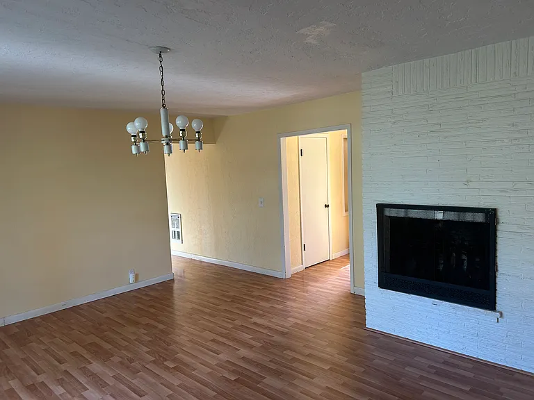 255 Coast Guard Hill Rd — Photo 15